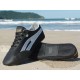 Zapatillas Slim Negras con Logo Plata