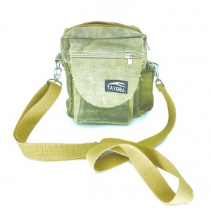 Fanny bag TAYGRA made with Truck´s cover canvas